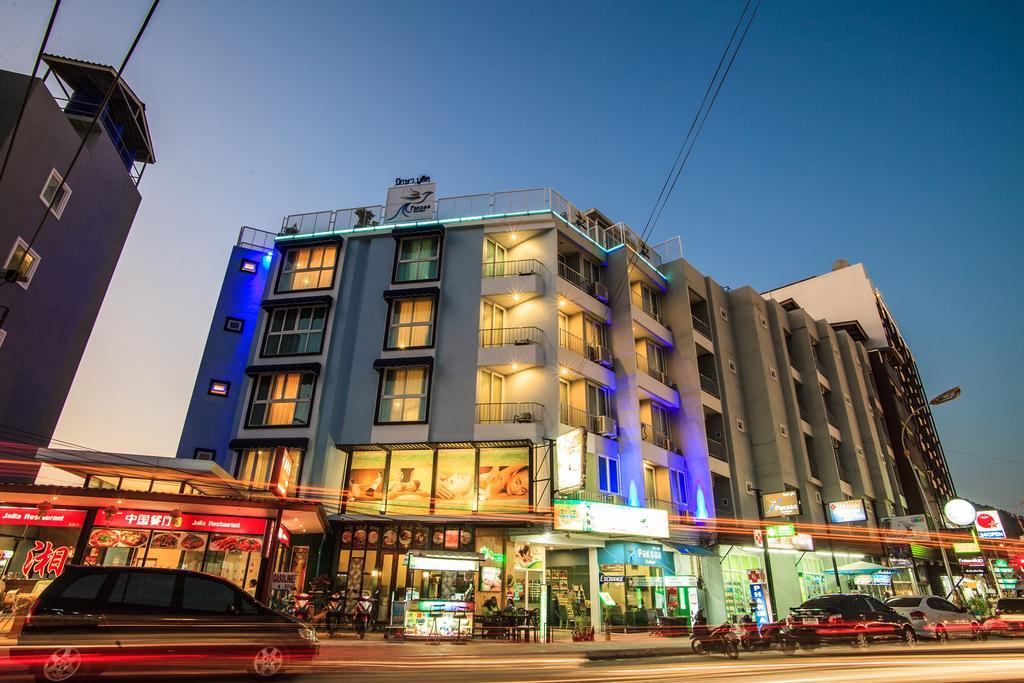 Paksaa Boutique Hotel Patong Eksteriør billede