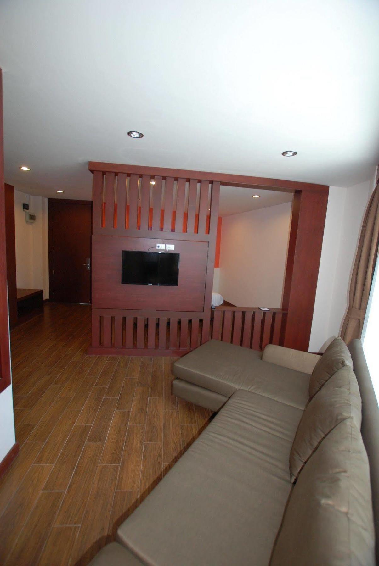 Paksaa Boutique Hotel Patong Eksteriør billede