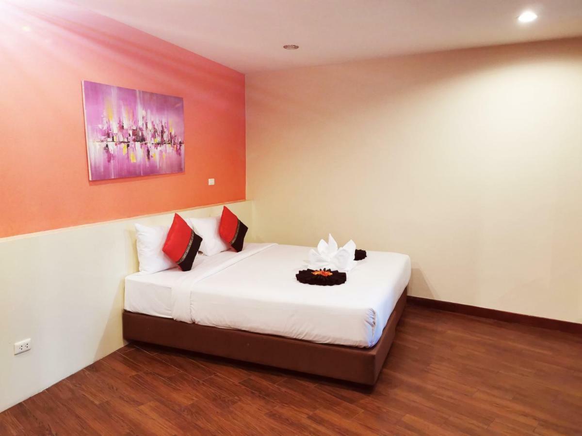 Paksaa Boutique Hotel Patong Eksteriør billede