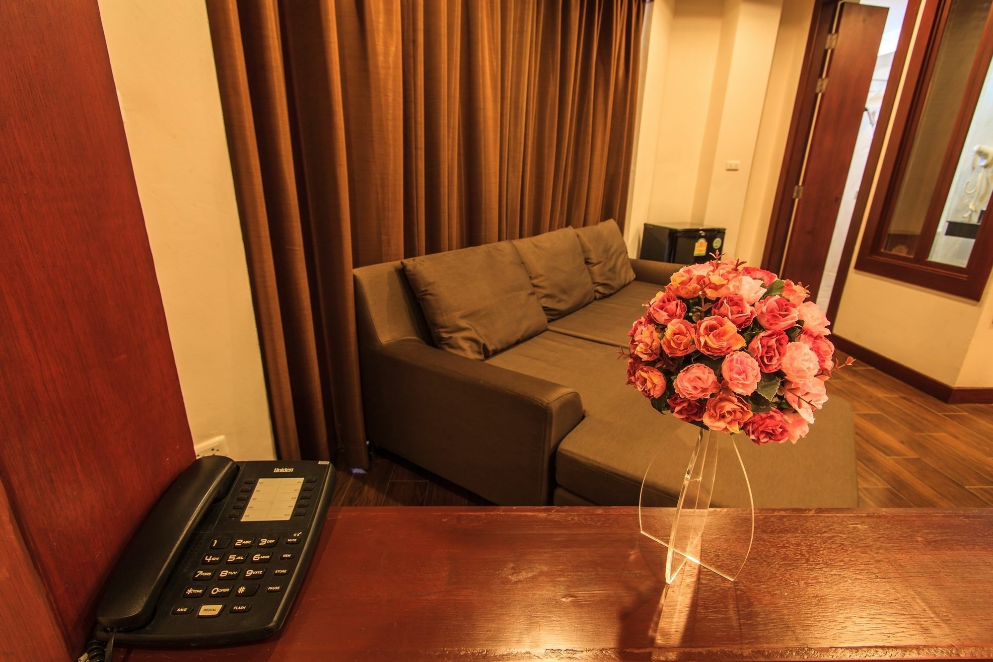 Paksaa Boutique Hotel Patong Eksteriør billede